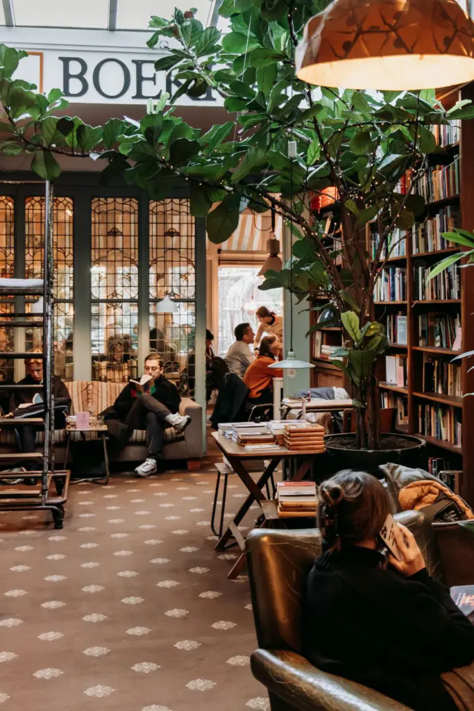 Bookstor Den Haag