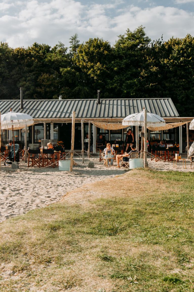 Strandvier Monnickendam Noord-Holland