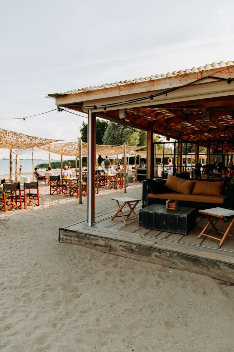 Strandvier Monnickendam Noord-Holland