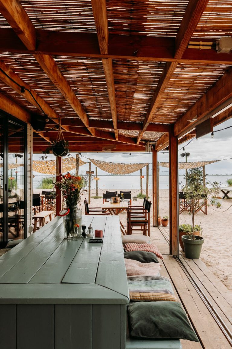 Strandvier Monnickendam Noord-Holland