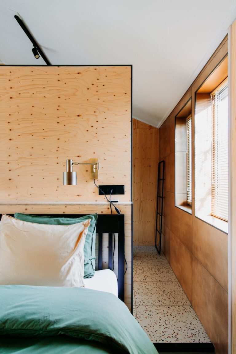 Bed & Beautyhuis Halle-76