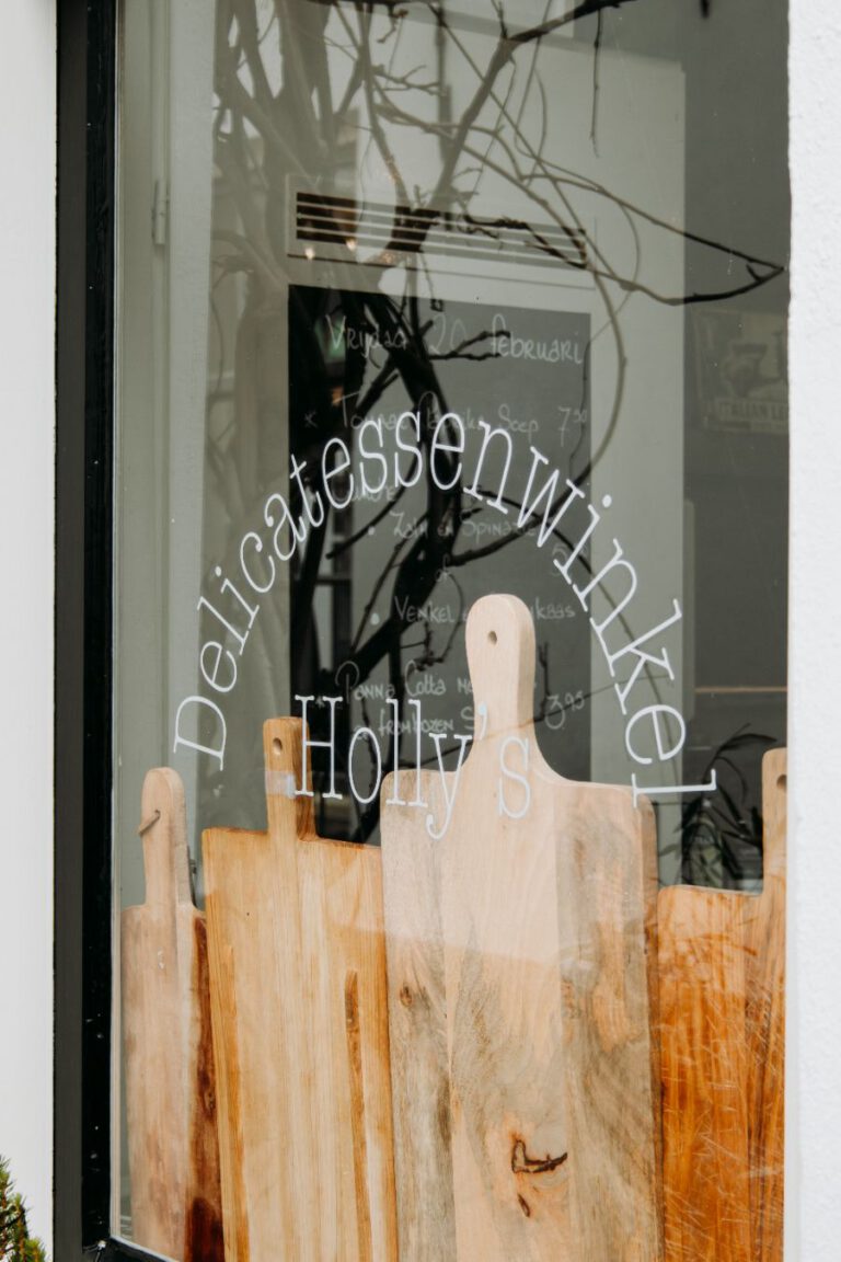 Hattem- Holly's Delicatessen-1